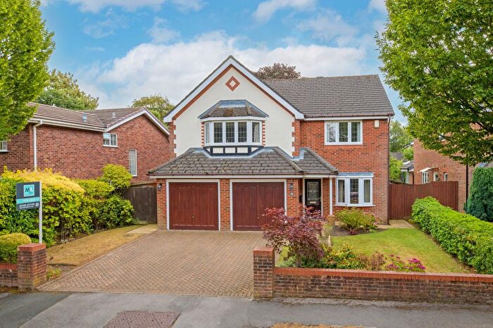5 Bedroom Detached House For Sale In Summerville Gardens, Stockton Heath, WA4