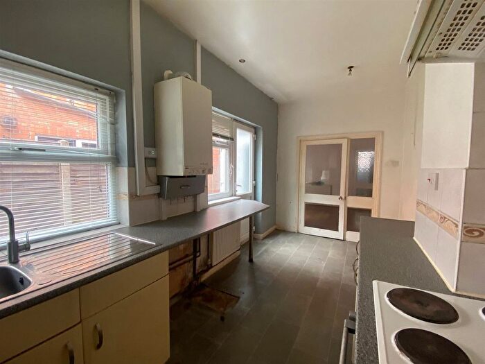3 Bedroom Terraced House To Rent In The Avenue, Acocks Green, Birmingham, B27