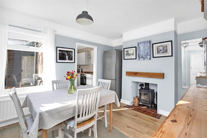 2 Bedroom Semi-Detached House For Sale In Littlehaven Lane, Horsham, RH12