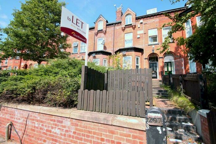 Studio To Rent In Great Clowes Street, Salford, M7