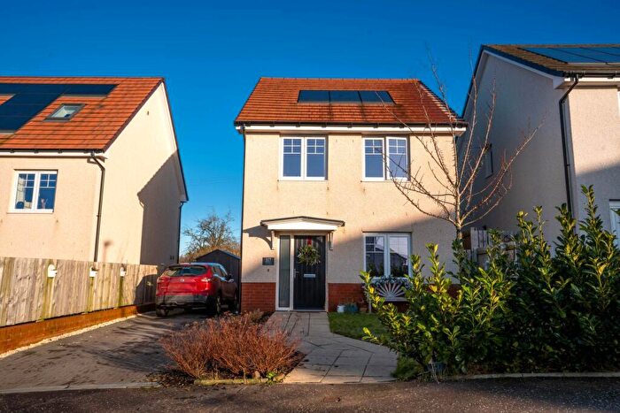 3 Bedroom Detached House For Sale In Draffen Hill Road, Stewarton, KA3
