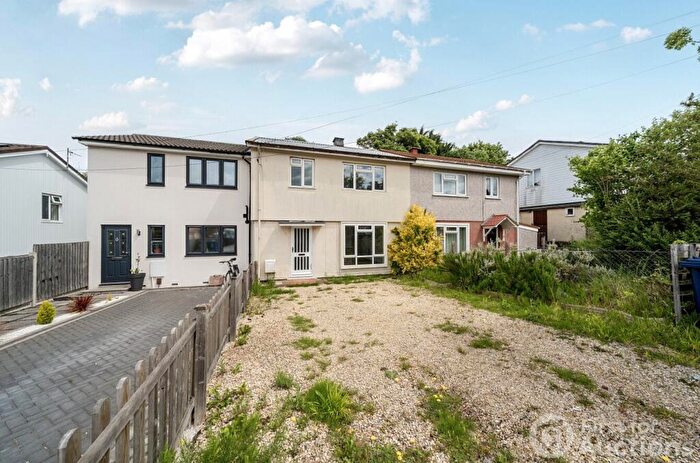 3 Bedroom Terraced House For Sale In Waynflete Road, Headington, Oxford, OX3