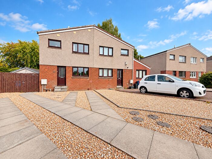 3 Bedroom Semi-Detached House For Sale In Acorn Crescent, Larbert, FK5