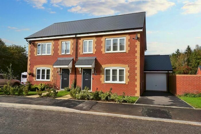 3 Bedroom Semi-Detached House For Sale In Bagber Road, Stalbridge, Sturminster Newton, DT10