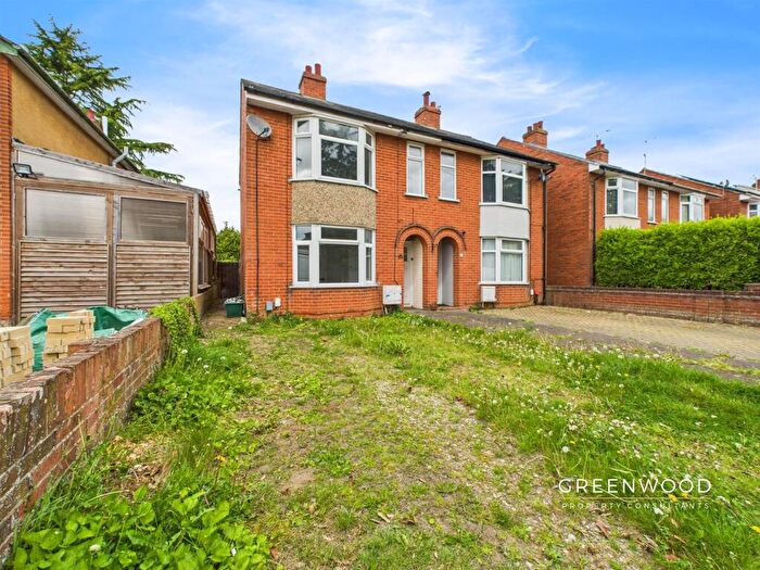 3 Bedroom Semi-Detached House To Rent In Heath Road, Colchester, Essex, CO3