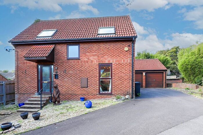 3 Bedroom Detached House For Sale In Downside Close, Blandford Forum, DT11
