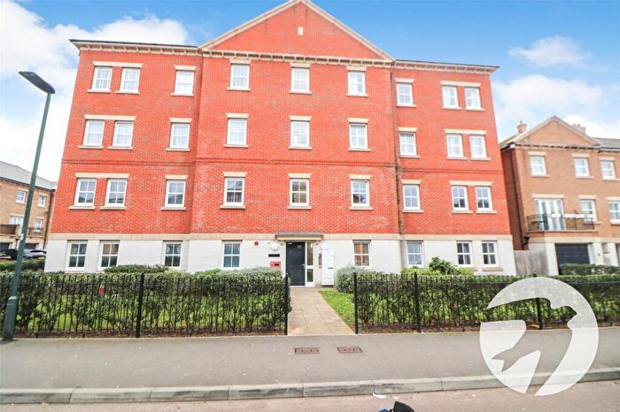 2 Bedroom Flat For Sale In Turquoise Court, Crimson Road, Erith, DA8