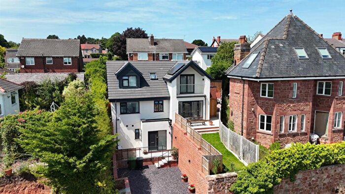 4 Bedroom Detached House For Sale In Hillside Road, Heswall, Wirral, CH60