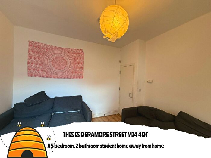 5 Bedroom Terraced House To Rent In Deramore Street Manchester, M14