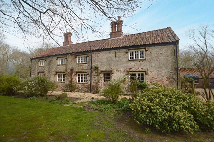 3 Bedroom Cottage To Rent In Black Horse Road, Skeyton, NR10