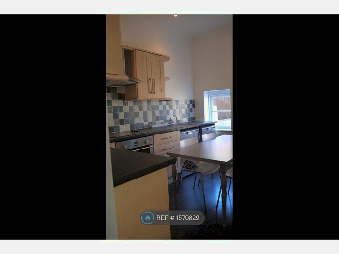 3 Bedroom Terraced House To Rent In Bramshott Road, Southsea, PO4