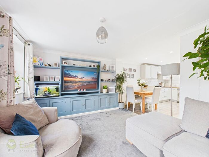 3 Bedroom End Terrace House For Sale In Fuller Close, Rackheath, Norwich, Norfolk, NR13