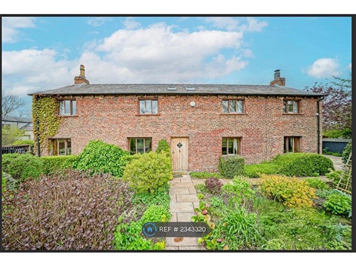4 Bedroom Detached House To Rent In Moss Lane, Manchester, M29