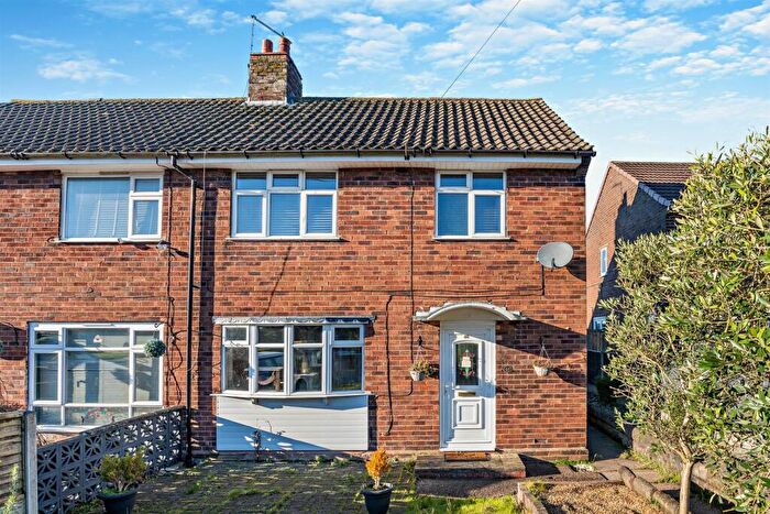 3 Bedroom Semi-Detached House For Sale In Meadowside Avenue, Audley, ST7