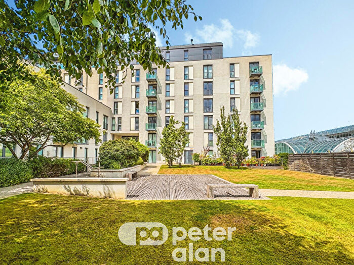 1 Bedroom Apartment To Rent In The Hayes Apartments, The Hayes, City Centre, CF10