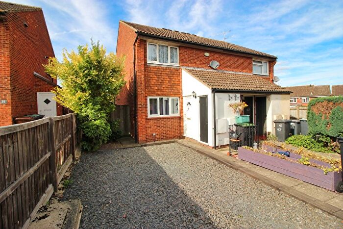 1 Bedroom Maisonette To Rent In Midsummer Road, Snodland, ME6