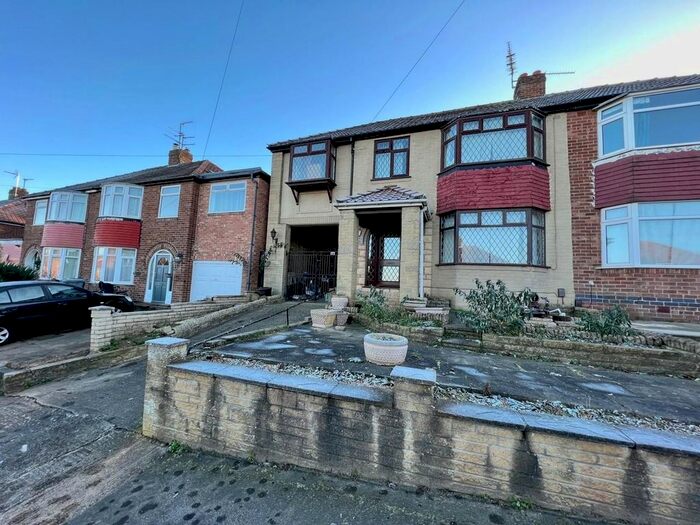 7 Bedroom Property To Rent In Newland Park Drive, York, YO10