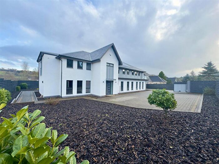 5 Bedroom Detached House For Sale In Lanark Road, Larkhall, ML9