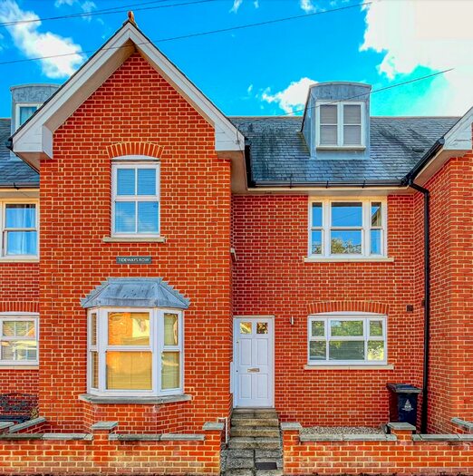 3 Bedroom Detached House To Rent In Tideways Row, Riverside Road, Burnham-On-Crouch, CM0