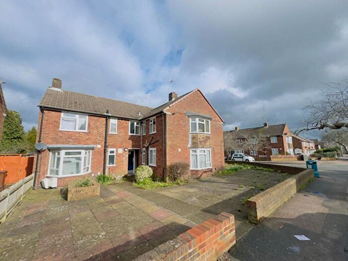 1 Bedroom Flat To Rent In Derwent Way, Gillingham, ME8