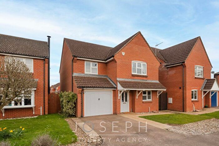 4 Bedroom Detached House For Sale In Hackneys Corner, Great Blakenham, IP6