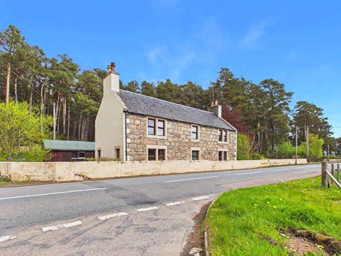 4 Bedroom Detached House For Sale In Duthil, Carrbridge, PH23