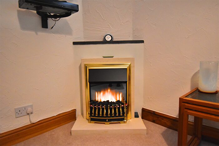 2 Bedroom Semi-Detached House For Sale In Woodbrook, Whaley Bridge, High Peak, SK23