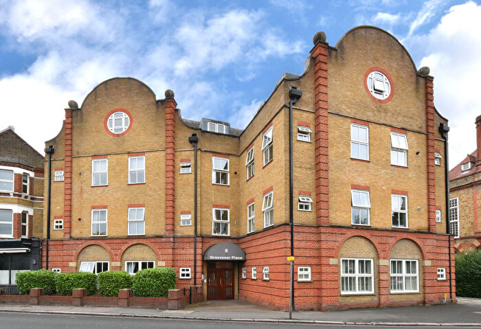 2 Bedroom Penthouse To Rent In Grosvenor Place, Bromley Road, Beckenham, Kent, BR3