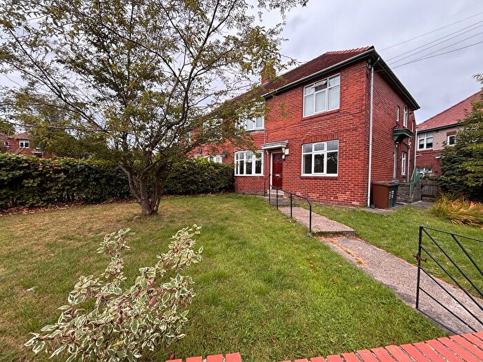 2 Bedroom Flat To Rent In Linthorpe Road, Gosforth, Newcastle Upon Tyne, NE3
