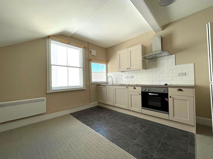 1 Bedroom Flat To Rent In Alphington Street, Exeter, EX2