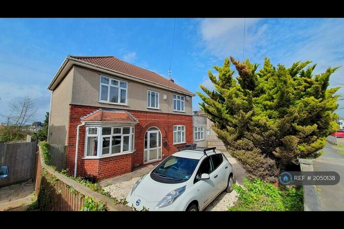 4 Bedroom Detached House To Rent In West Town Lane, Bristol, BS4