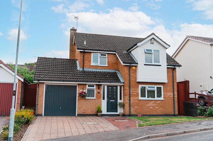 3 Bedroom Detached House For Sale In Gresley Close, Thurnby, LE7