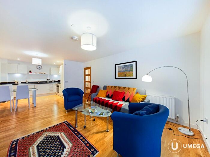 1 Bedroom Flat To Rent In Shrubhill Walk, Leith Walk, Edinburgh, EH7