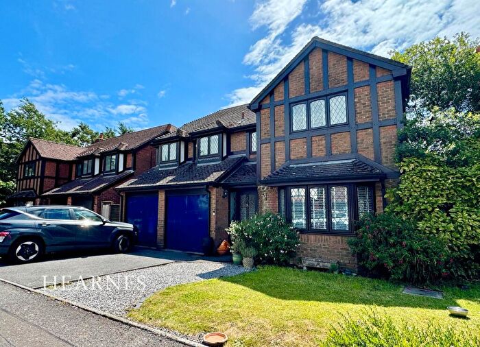 5 Bedroom Detached House For Sale In Charlotte Close, Talbot Village, Poole, BH12