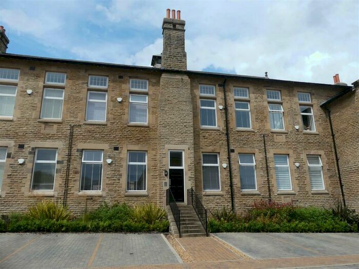 1 Bedroom Apartment To Rent In Norwood Drive, Menston, LS29