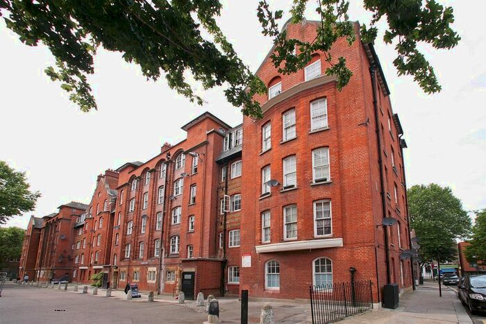 1 Bedroom Flat To Rent In Swanfield Street, Shoreditch, E2