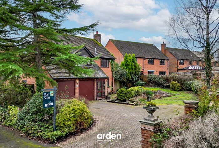 4 Bedroom Detached House For Sale In Hither Green Lane, Redditch, B98