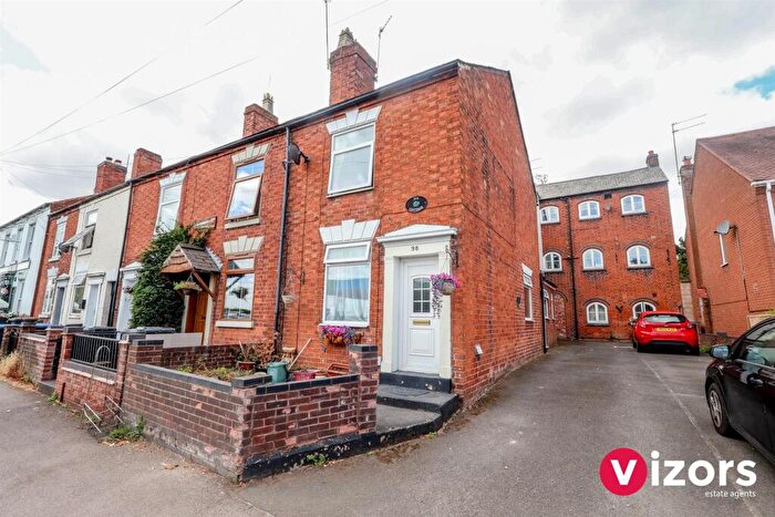 3 Bedroom End Of Terrace House For Sale In Alcester Road, Studley, B80