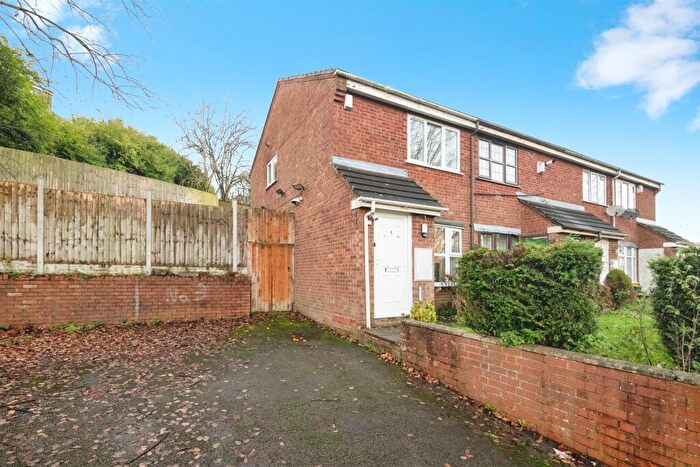 2 Bedroom End Of Terrace House For Sale In Watsons Green Fields, Dudley, DY2