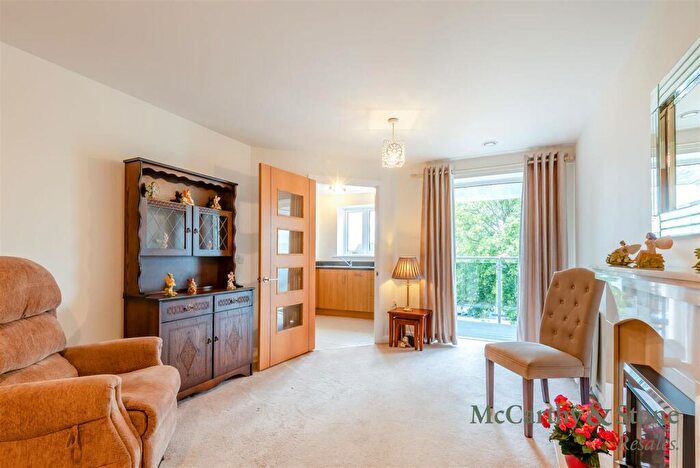 1 Bedroom Apartment For Sale In Maritime Court, Taylors Avenue, Cleethorpes, DN35