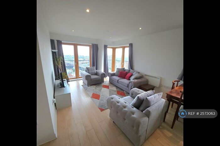 2 Bedroom Flat To Rent In Argyle Street, Glasgow, G2