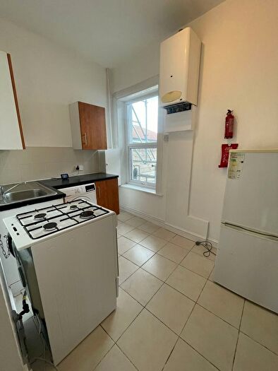 1 Bedroom Flat To Rent In Station Road, London, E12