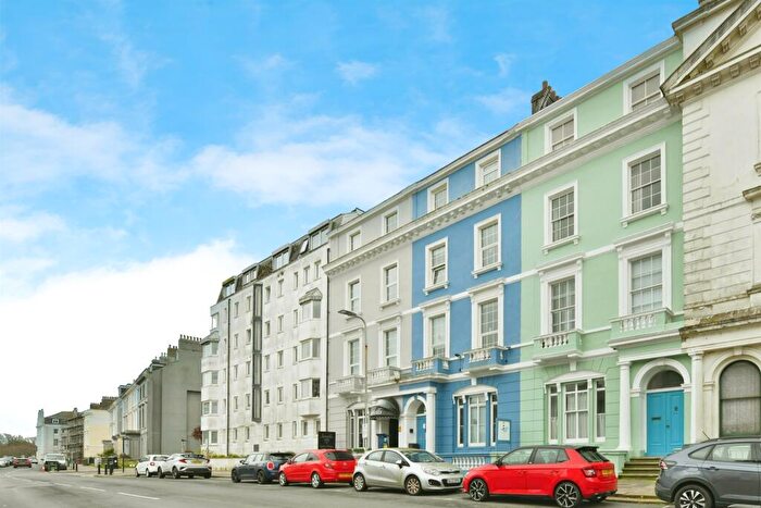 2 Bedroom Flat For Sale In Citadel Road, Plymouth, PL1