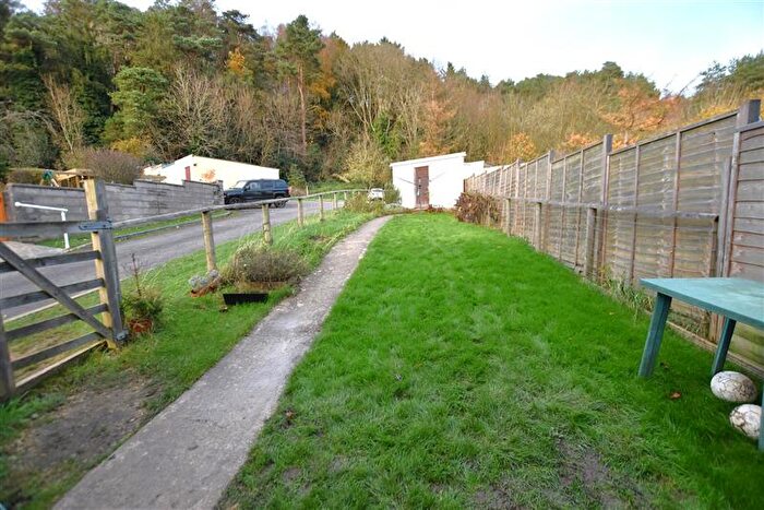 3 Bedroom End Of Terrace House For Sale In Stoneable Road, Radstock, BA3