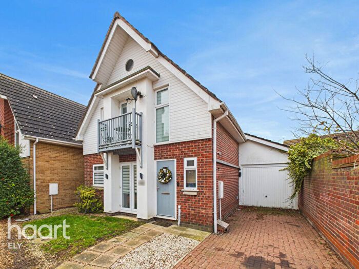 3 Bedroom Detached House For Sale In Ward Way, Witchford, CB6