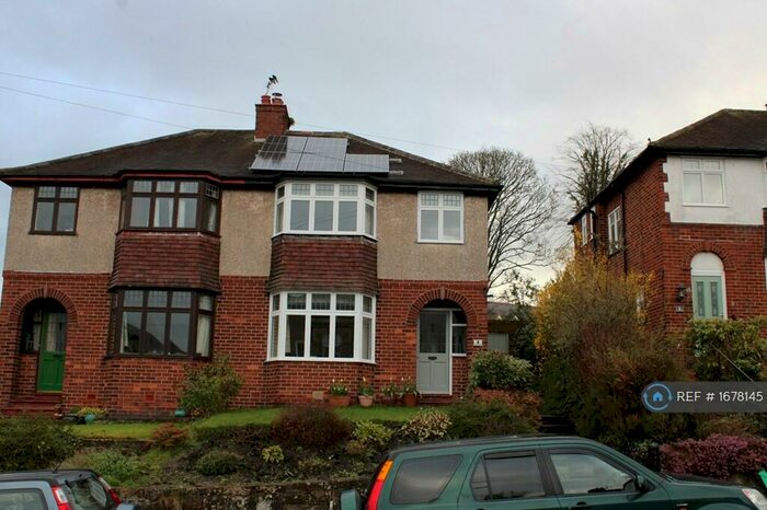 3 Bedroom Semi-Detached House To Rent In Knowe Road, Carlisle, CA3