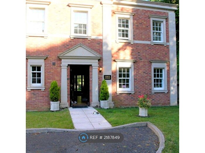 4 Bedroom Semi-Detached House To Rent In Springfield Court, Seaview, PO34