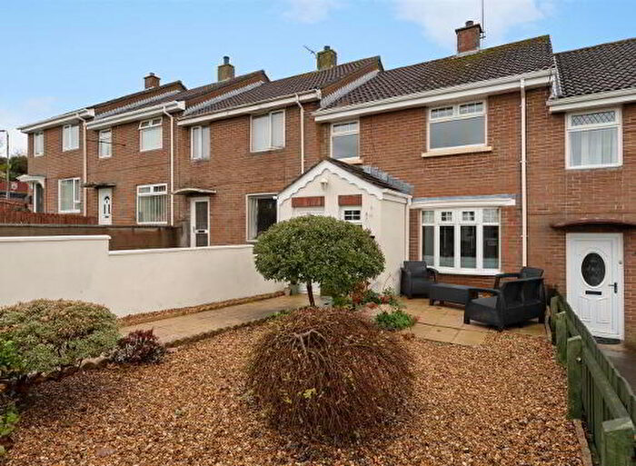 4 Bedroom Terrace House For Sale In Edphil Court, Ballynahinch, BT24