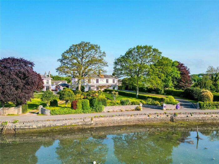 4 Bedroom Semi-Detached House For Sale In Lower Anderton Road, Millbrook, Torpoint, Cornwall, PL10