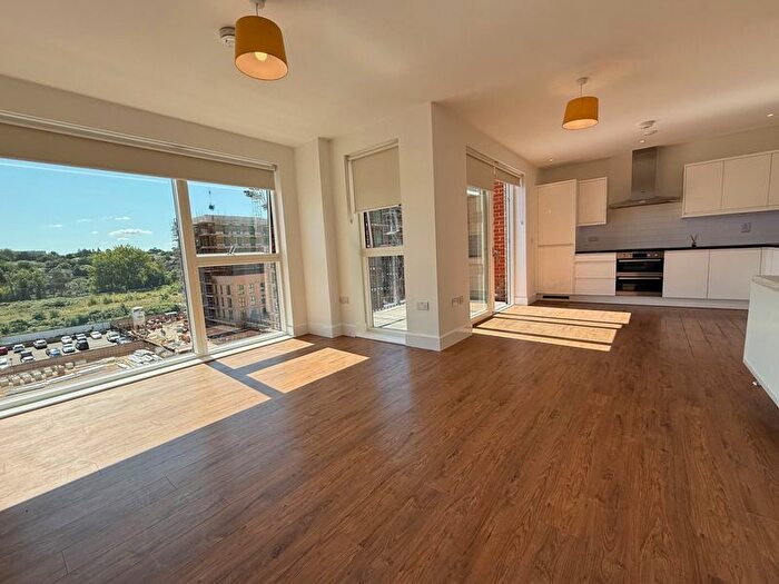 3 Bedroom Flat To Rent In Thistleton House, Colindale Gardens, NW9